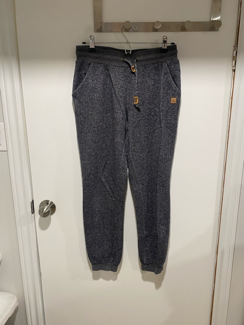 tentree Heather Dark Gray Women's Jogger Pants